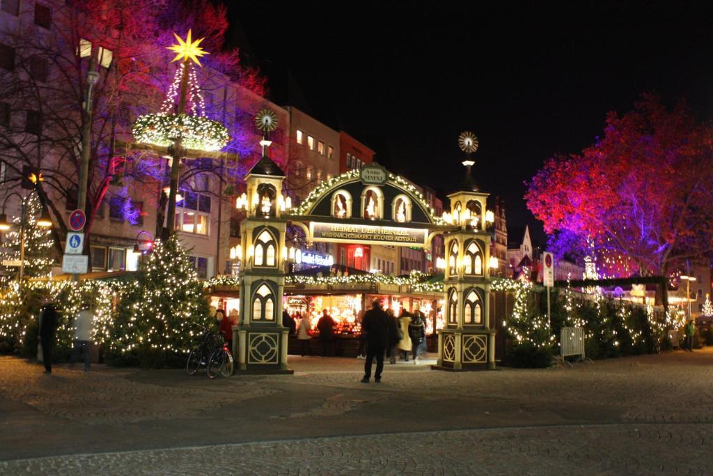 Hotel Romerhafen Cologne Extérieur photo